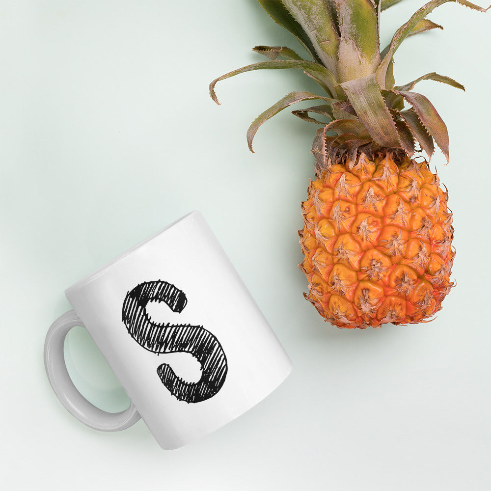 NEOKLASSISCHER BUCHSTABEN "S" Weiße, glänzende Tasse