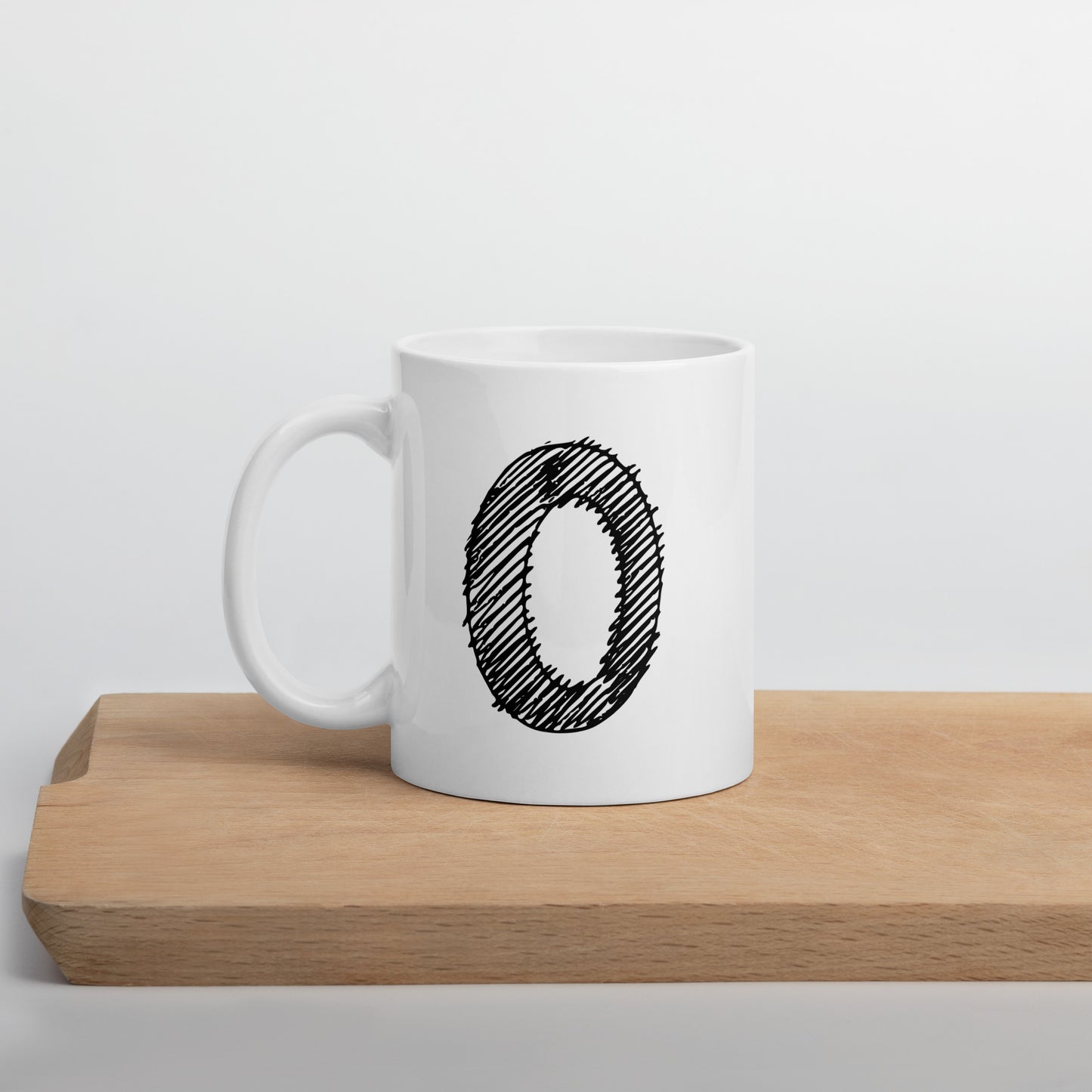 NEOKLASSISCHER BUCHSTABEN "O" Weiße, glänzende Tasse