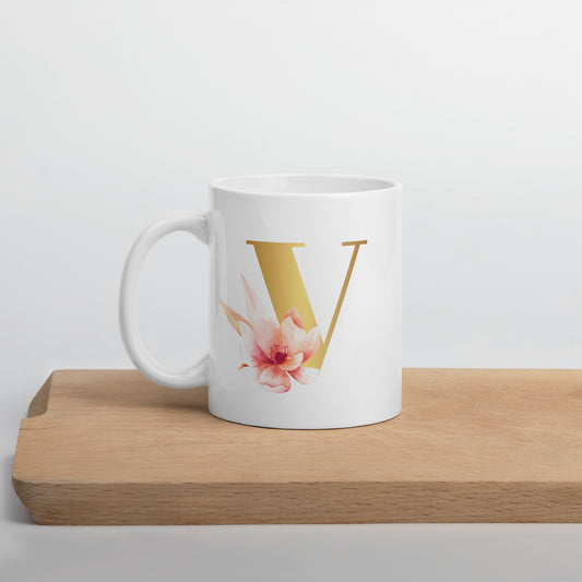 Tasse mit Buchstabe | Tasse personalisiert | V | Weiße, glänzende Tasse