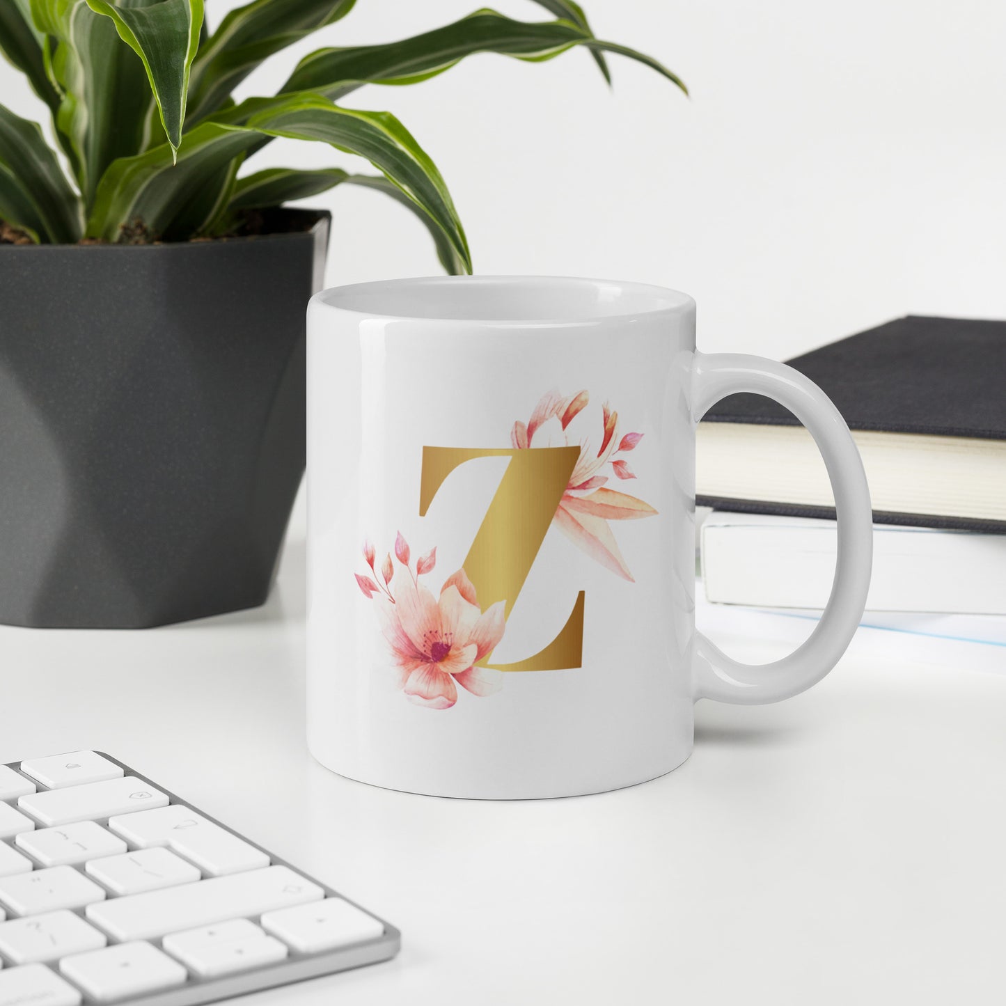 Tasse mit Buchstabe | Tasse personalisiert | Z | Weiße, glänzende Tasse