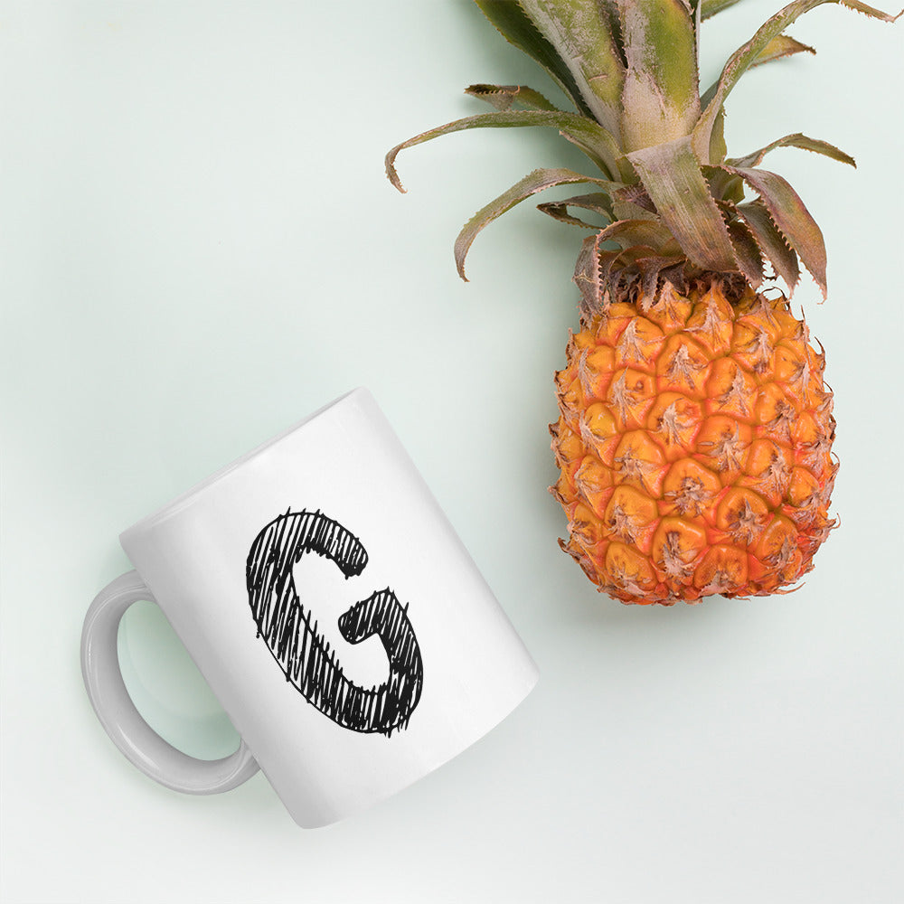 NEOKLASSISCHER BUCHSTABEN "G"Weiße, glänzende Tasse